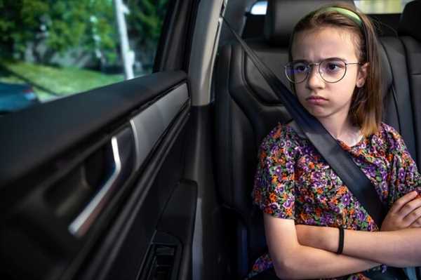 Selección y uso adecuado de sillas de coche para niños